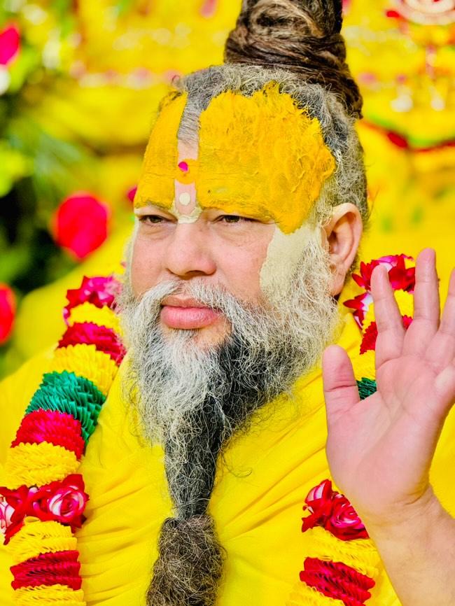 संत प्रेमानंद महाराज पर मंडराया